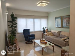 Image 16 - 882831