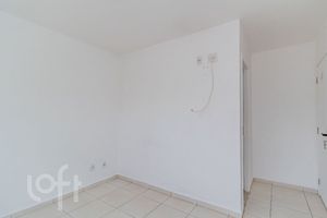 Image 31 - 882835