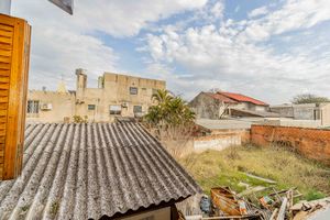Image 34 - 882874