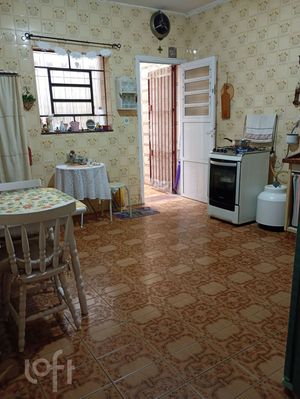 Image 1 - 882877