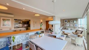 Image 14 - 882878