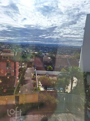 Image 21 - 882884