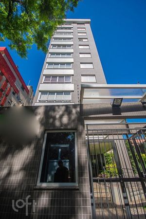 Image 37 - 882888