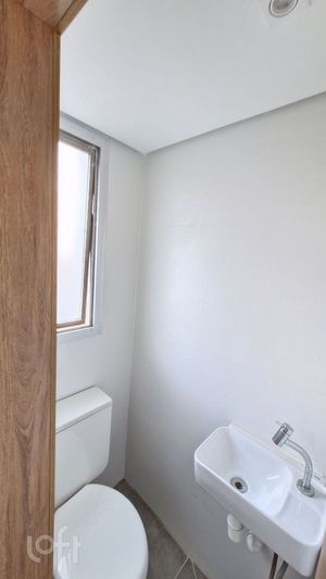Image 27 - 882906