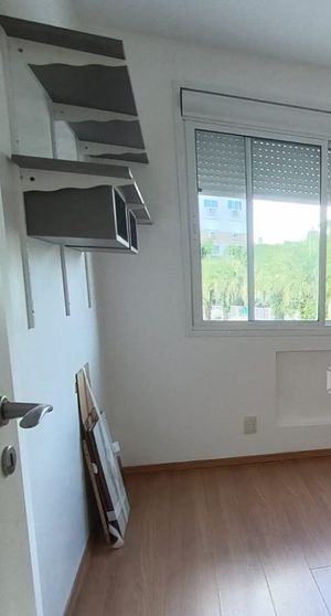 Image 6 - 882908