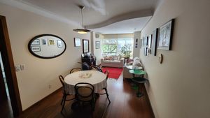 Image 1 - 882917