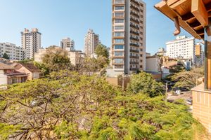 Image 13 - 882917