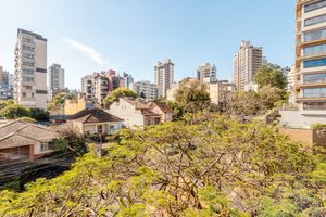 Image 3 - 882917