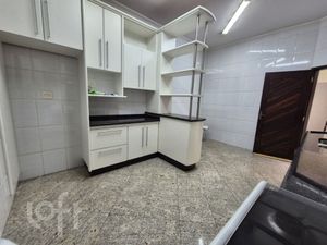 Image 1 - 882941