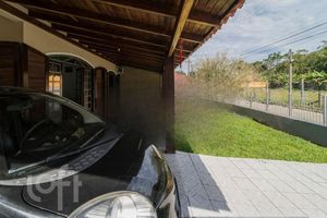 Image 2 - 882951