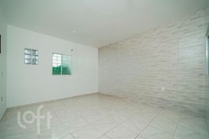 Image 56 - 882951