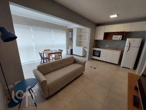 Image 9 - 882958