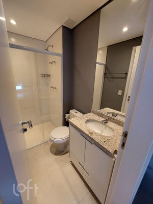 Image 8 - 882958