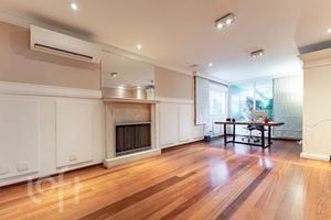 Image 8 - 882964