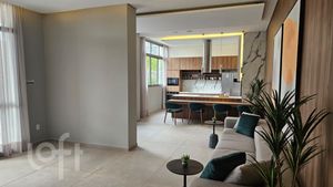 Image 11 - 882973