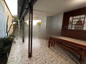 Image 25 - 882992