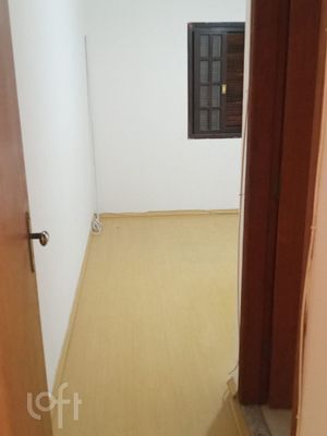 Image 11 - 882993