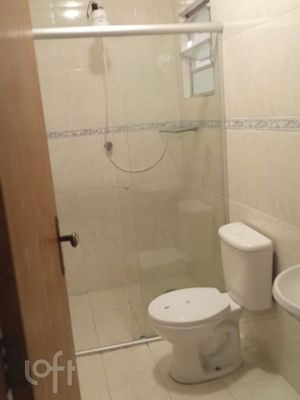 Image 15 - 882993