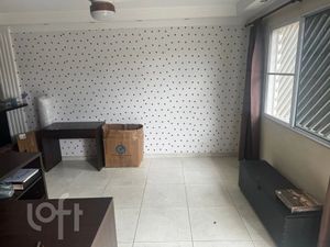 Image 18 - 883018