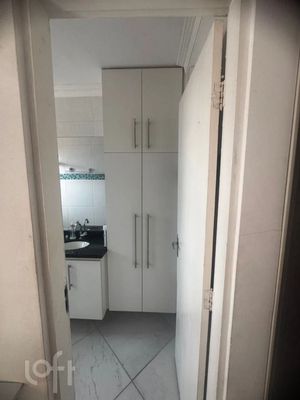 Image 15 - 883018