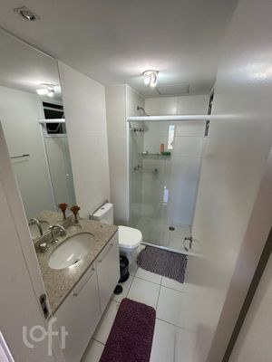 Image 9 - 883019
