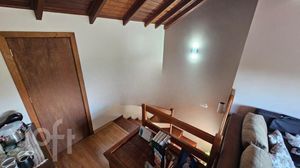 Image 4 - 883029