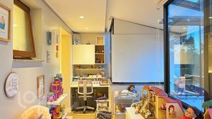 Image 39 - 883035