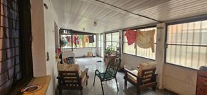 Image 8 - 883038