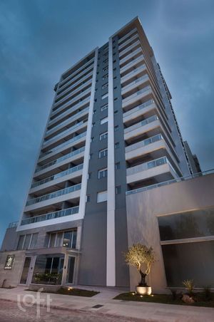 Image 36 - 883040