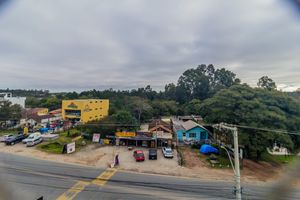 Image 4 - 883045