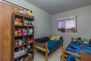Image 11 - 883045