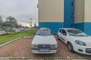 Image 22 - 883045
