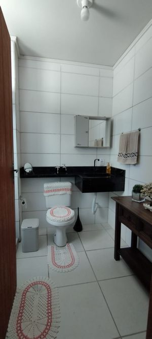 Image 9 - 883045