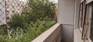Image 17 - 883046