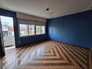 Image 4 - 883046