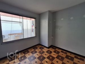 Image 22 - 883046