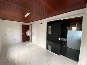 Image 14 - 883048
