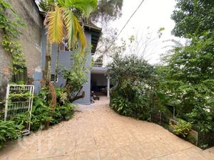 Image 21 - 883048