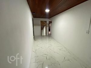 Image 8 - 883048