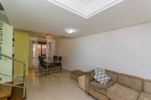 Image 1 - 883067