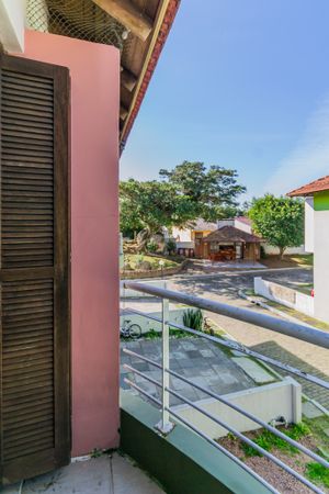 Image 18 - 883067
