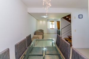 Image 31 - 883067
