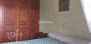 Image 7 - 883095