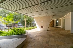 Image 26 - 883115
