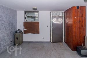 Image 3 - 883120