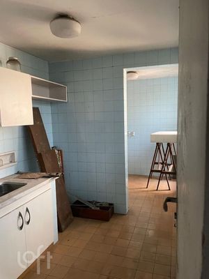 Image 7 - 883120