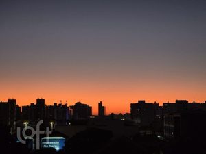Image 0 - 883122