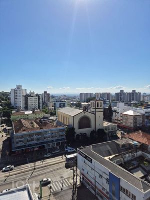 Image 24 - 883122