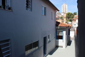 Image 8 - 883131