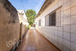 Image 31 - 883146